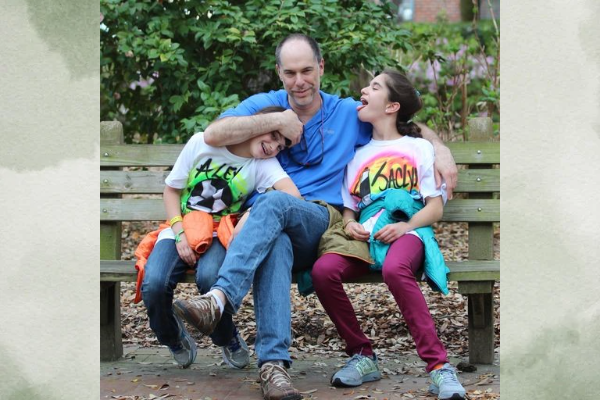 Sheppard Mullin partner Jonathan Aronie with his daughters Alex (left) and Jaclyn (right) in Savannah, Georgia, in 2014.